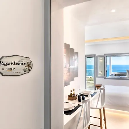 Villa La Estrella 4 With Sea View & 4 Prive Hot Tub Vourvoulos