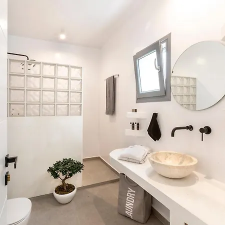 La Estrella 4 With Sea View & 4 Prive Hot Tub * Vourvoulos