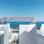 La Estrella Luxury