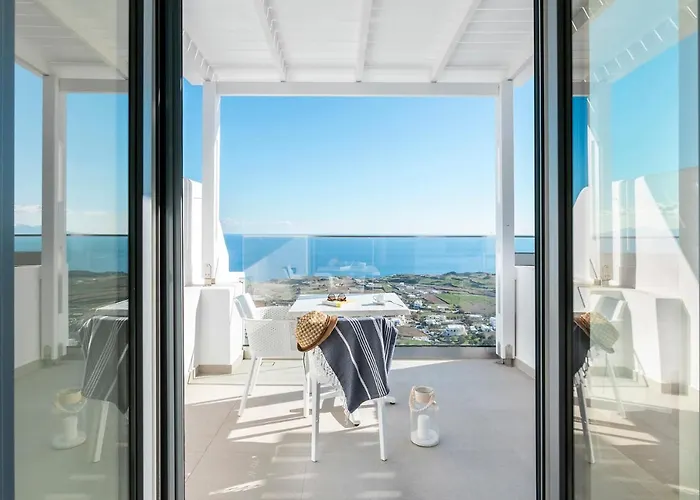 La Estrella Luxury Villa *